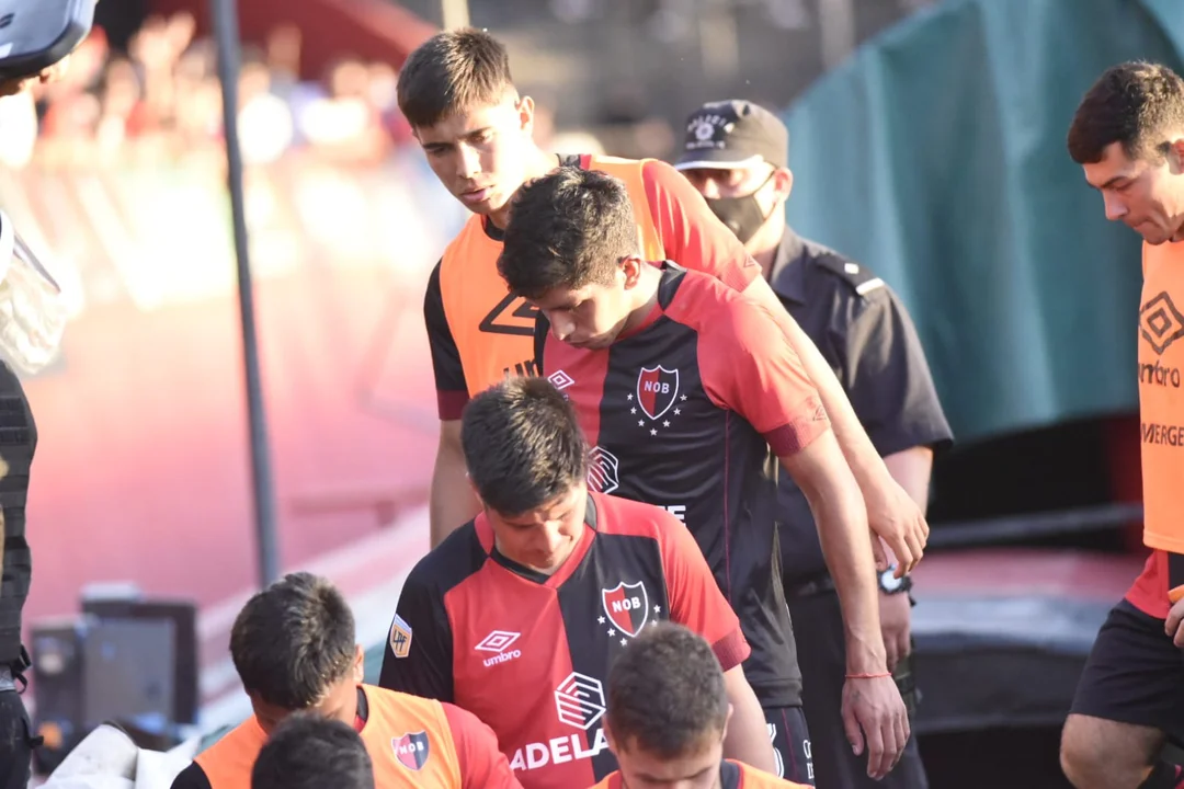 El equipo se fue silbado. (Foto: Rosario Plus)
