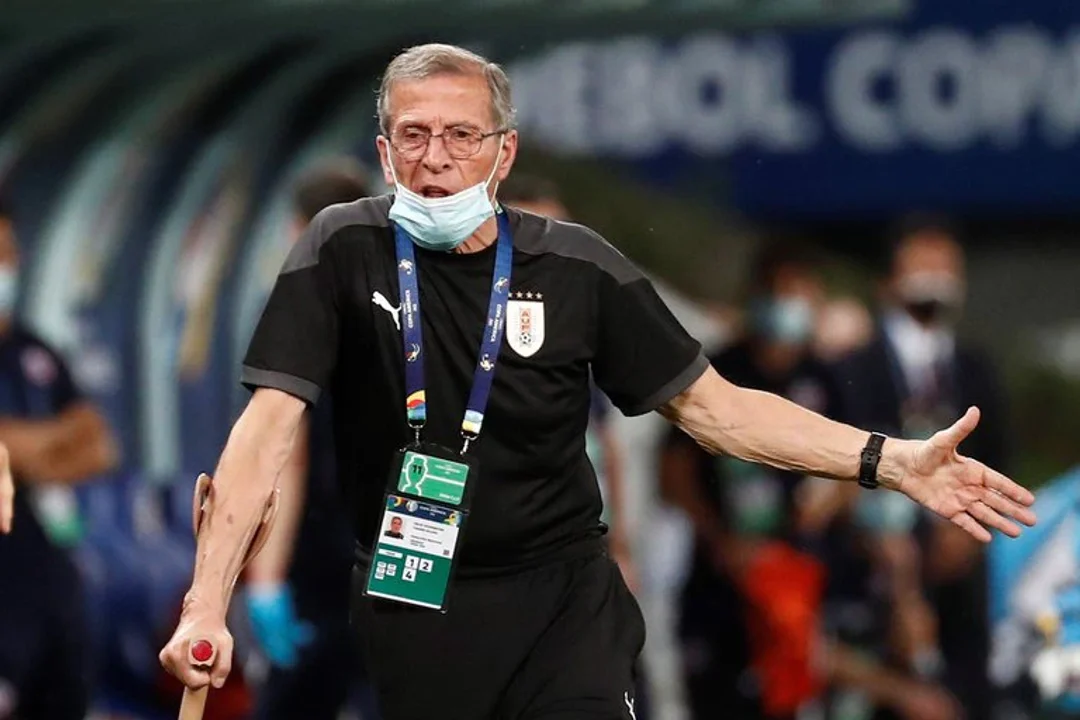 El "Maestro" Tabárez fue despedido del seleccionado uruguayo tras 15 años como DT