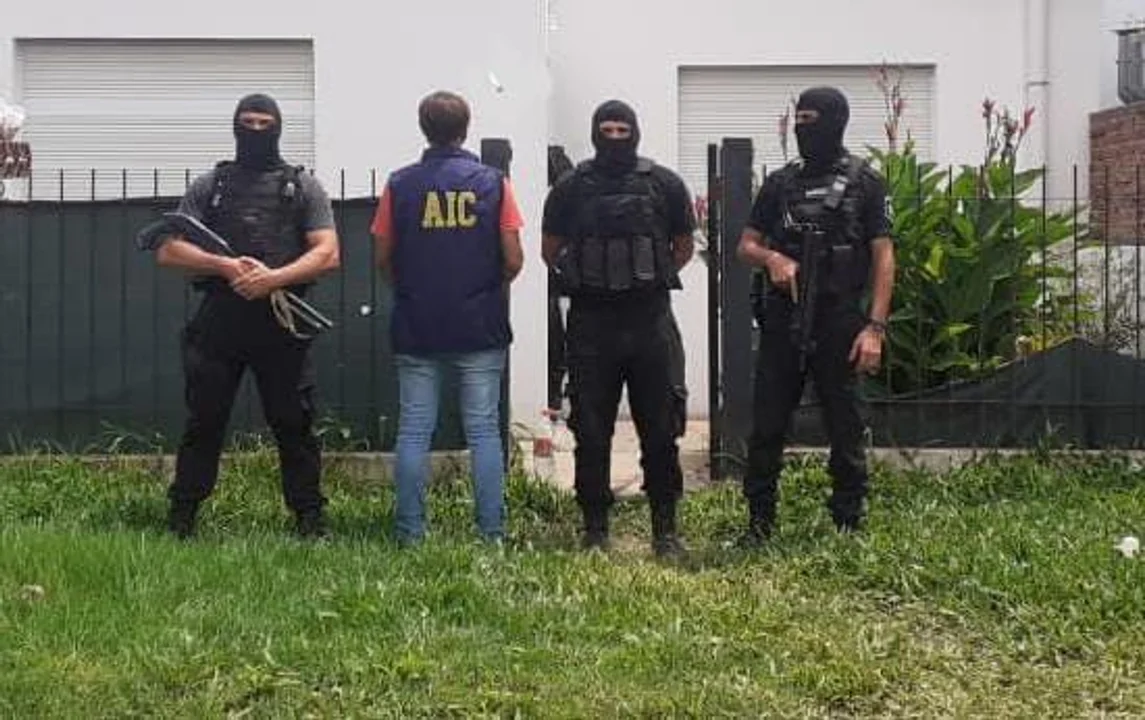 Realizaron allanamiento por el robo al joven con ceguera