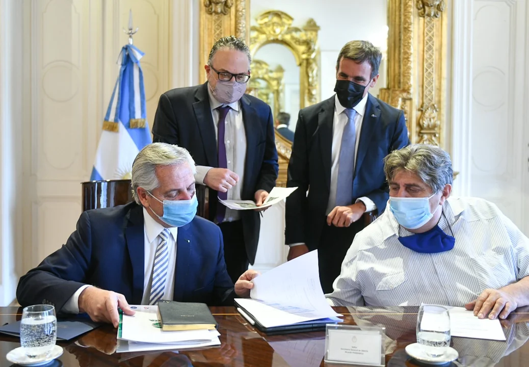 Fernández : "El acuerdo con FMI nos libera de hacer pagos durante 4 años"