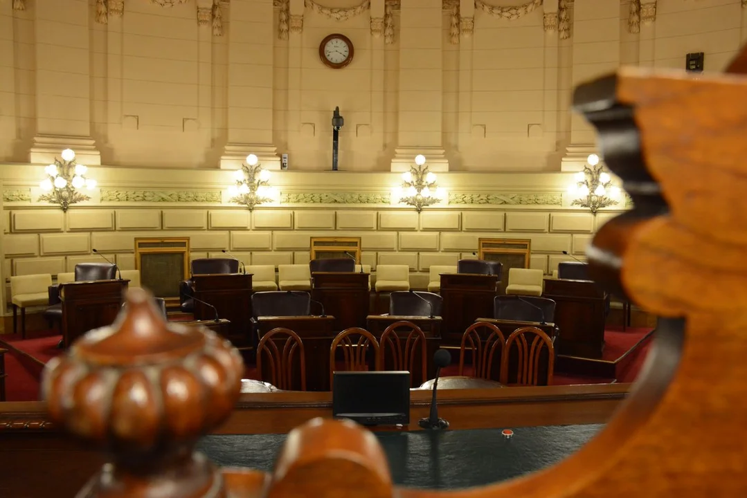Agosto visita el Senado en la previa de la votación del Presupuesto 2022