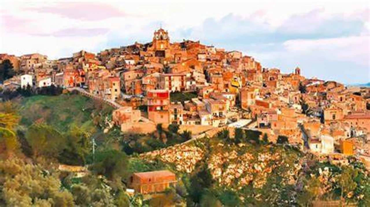 De las casas por 1 euro a buscar médicos por €6000 en Sicilia