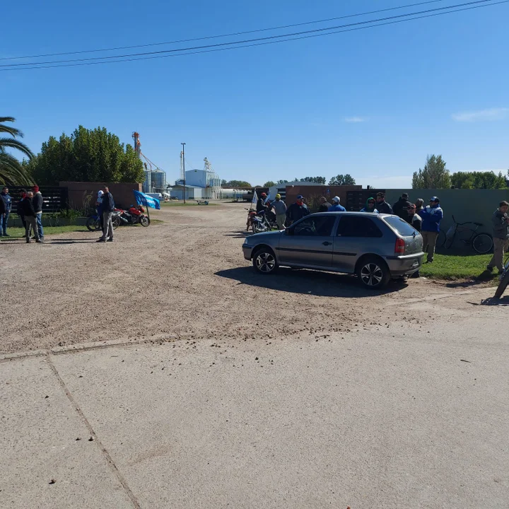 Manifestación contra una empresa de Arteaga