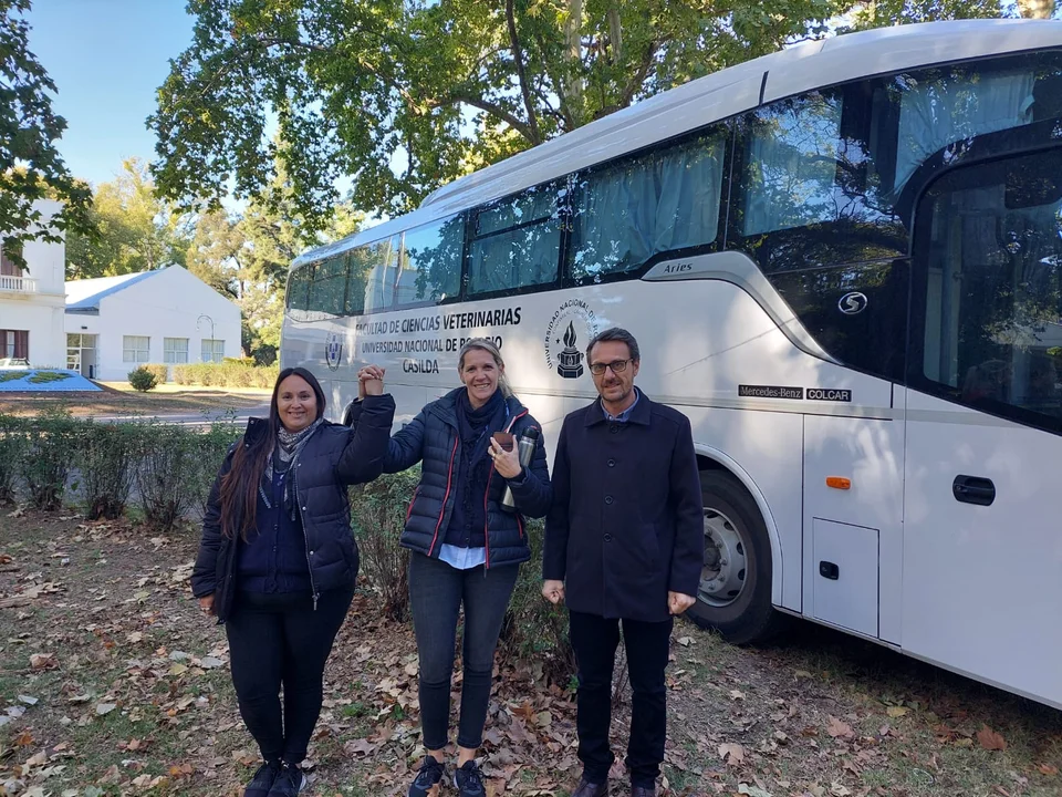 Con dos colectiveras volvió el servicio para la facultad de veterinaria