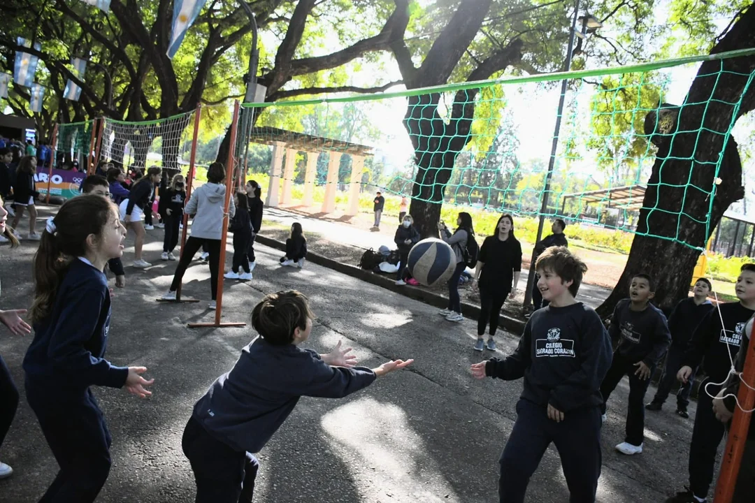 Deporte recreativo en la jornada inaugural. 