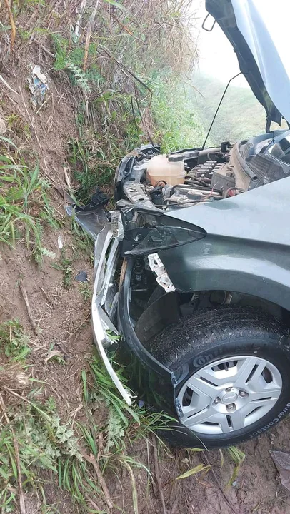 Un auto despistó en la intersección de las rutas S26 Y 17S