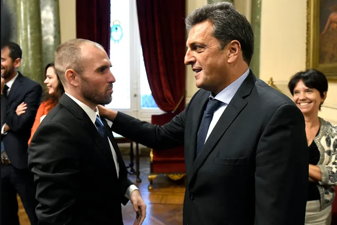 Impuesto a las Ganancias: Massa le pidió a Guzmán una suba en el piso