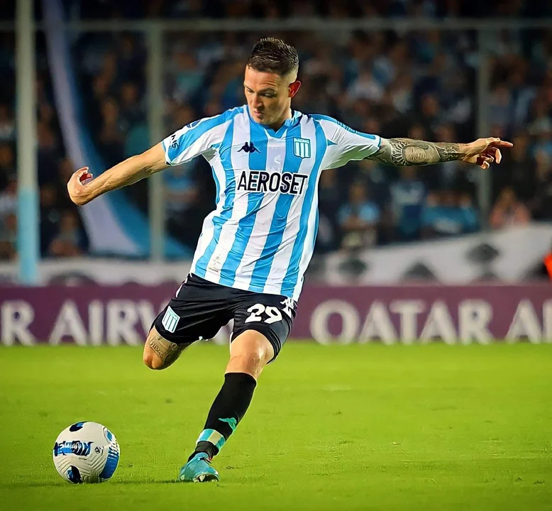 La Lepra dio a conocer la letra chica de la venta de Moreno a Racing