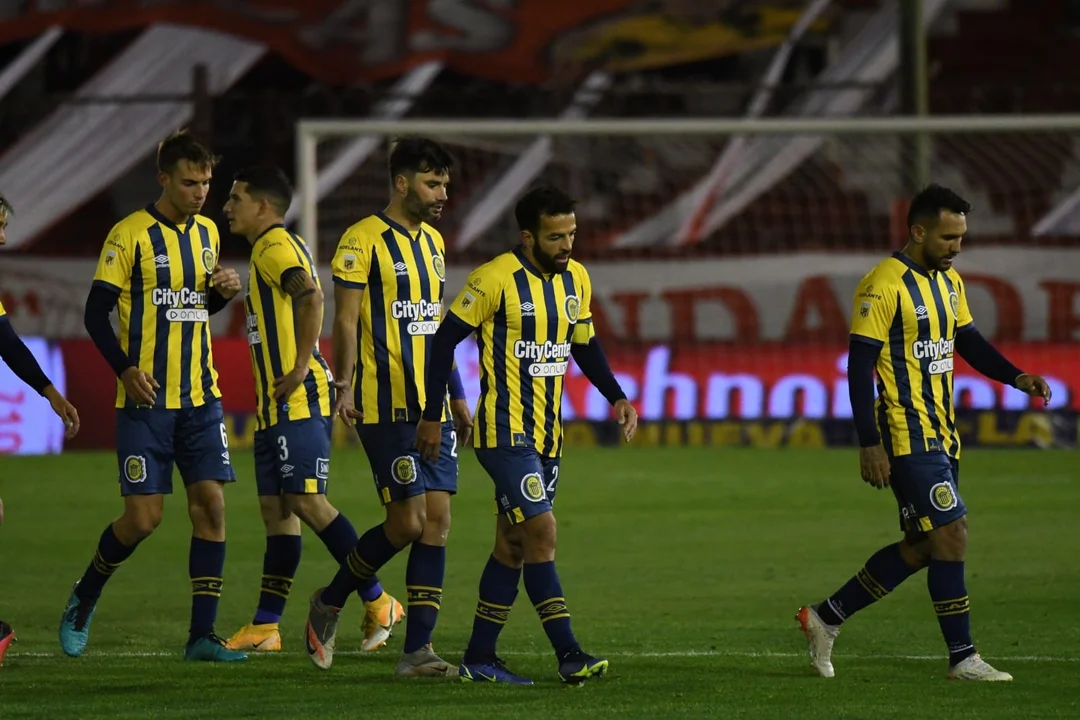 Muy pobre partido de Central en una nueva derrota ante Huracán