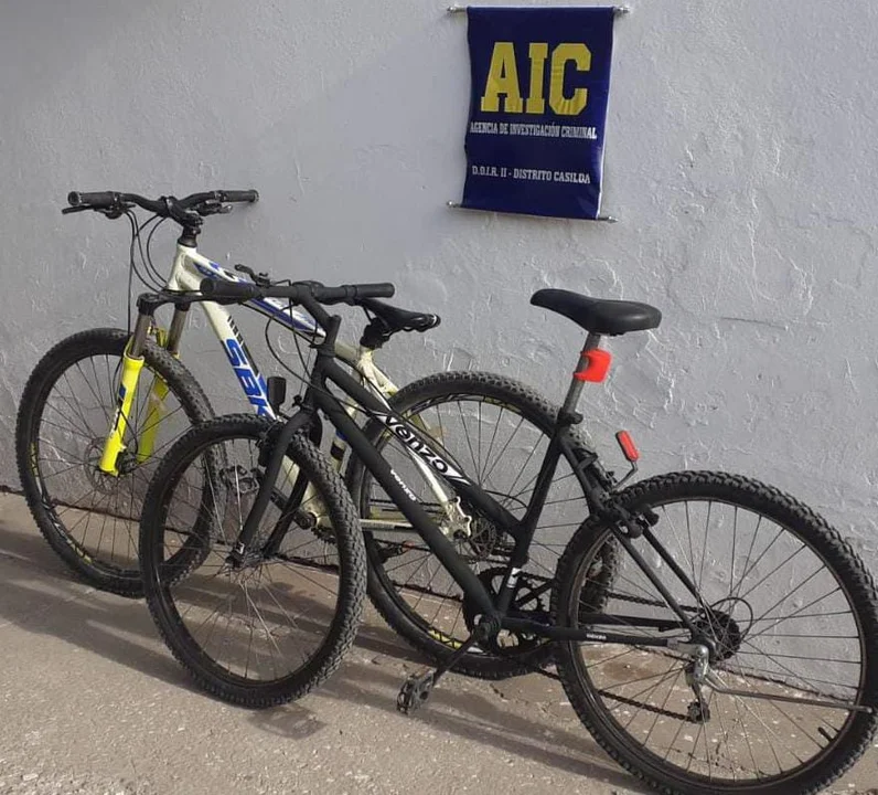 Por las cámaras de seguridad públicas dieron con bicicletas sustraídas