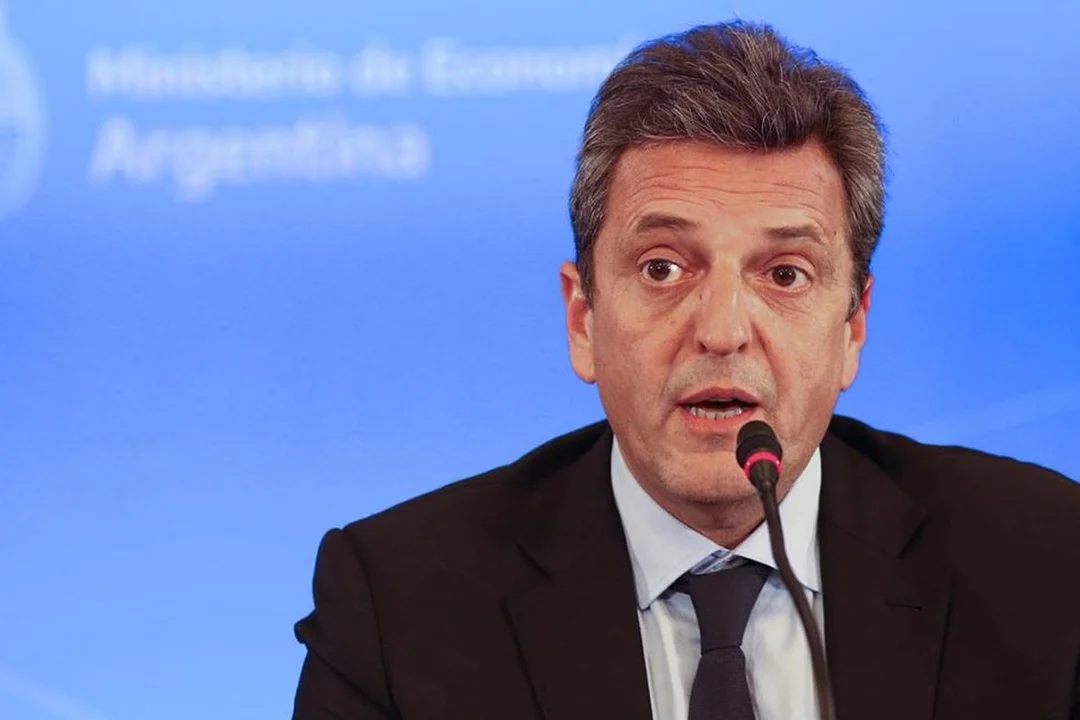 Conflicto neumáticos: Massa advirtió que si no hay acuerdo liberará importaciones