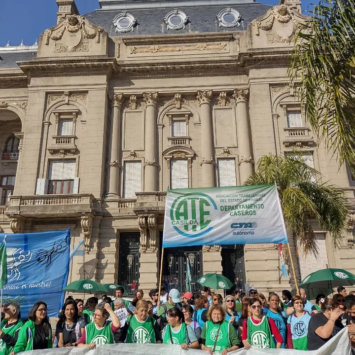 ATE rechazó "las amenazas" del gobierno santafesino