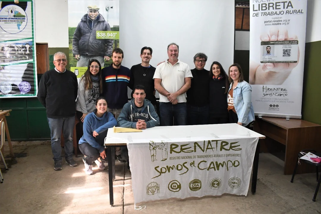 Brindaron una charla de difusión de derechos y obligaciones a estudiantes de Veterinarias