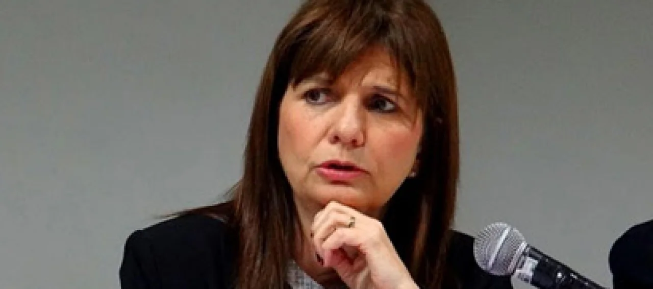 Bullrich apuntó a estudiantes extranjeros pero la corrigieron y se tuvo que retractar