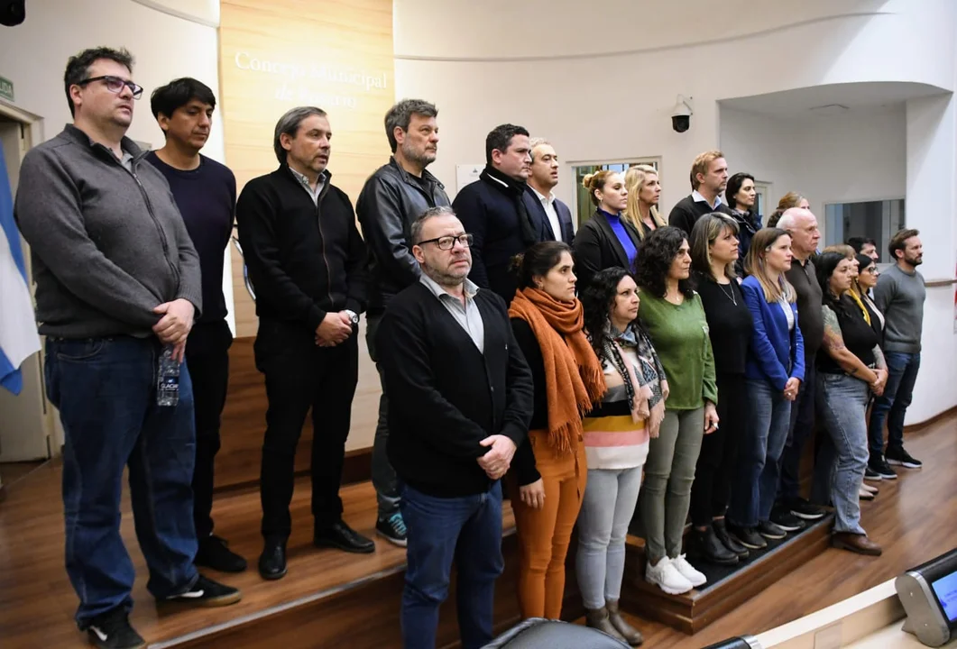 Todos los bloques juntos para expresar sólido repudio al intento de magnicidio.