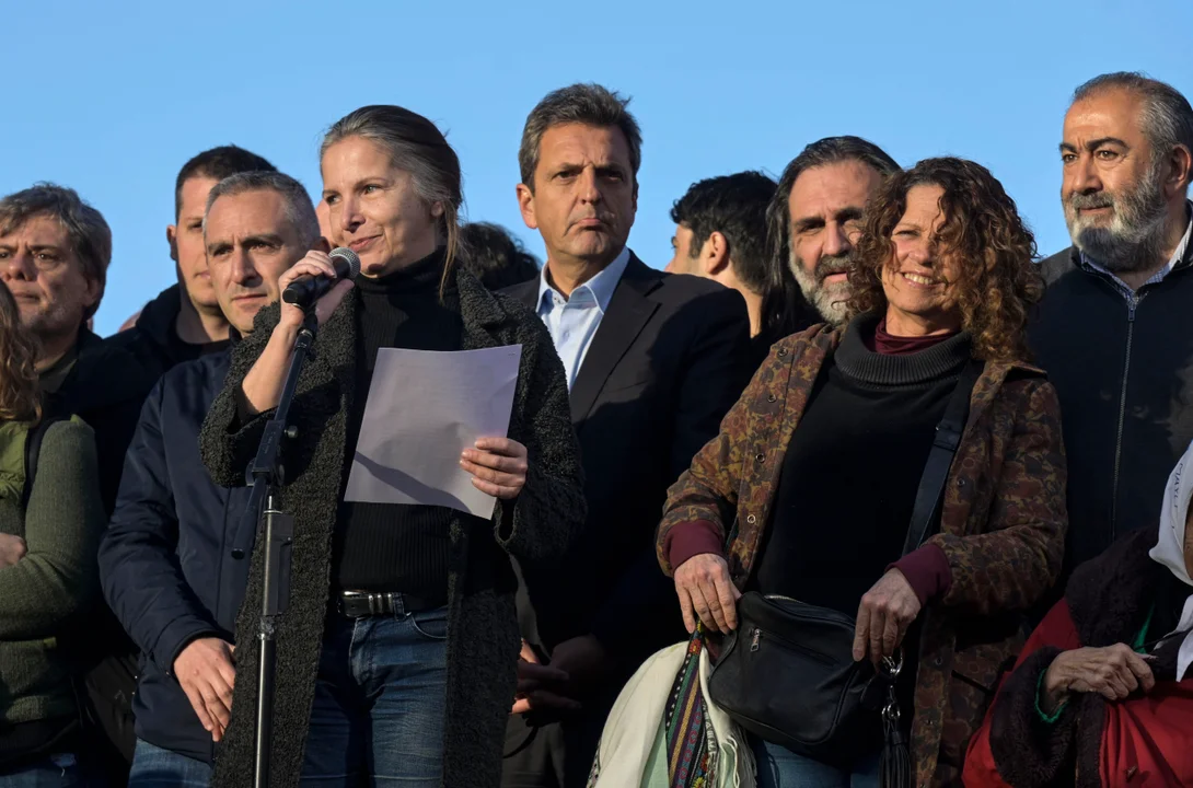 "La paz social es una responsabilidad colectiva", leyeron en Plaza de Mayo