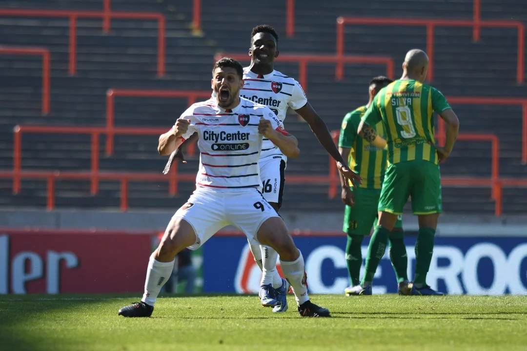 Newell's sufrió de más pero se quedó con la victoria en Mar del Plata