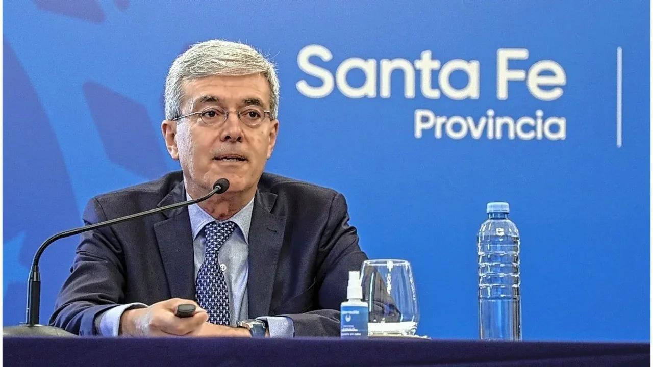 Agosto: "Aún con esta situación económica, Santa Fe no tendrá problemas fiscales"
