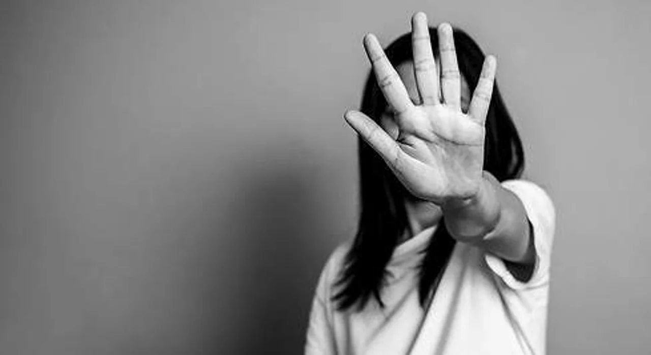 Denunció a su ex pareja y ahora vive un calvario