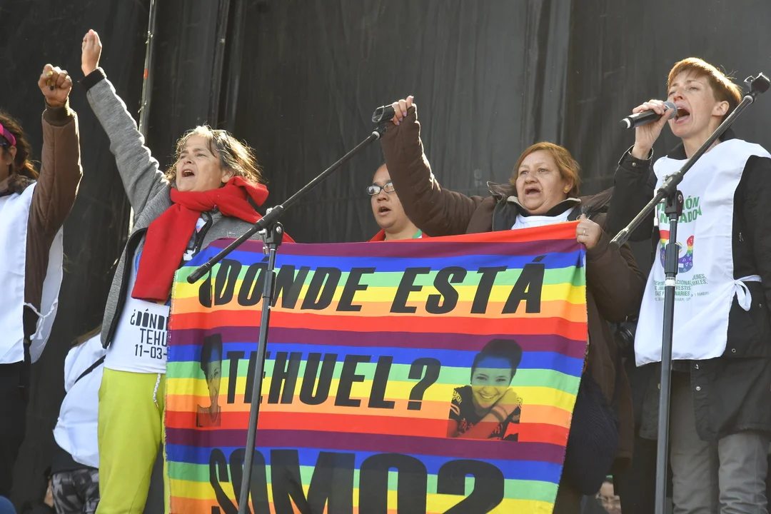 Más de 100 mil mujeres y disidencias en la marcha del 35° Encuentro Plurinacional