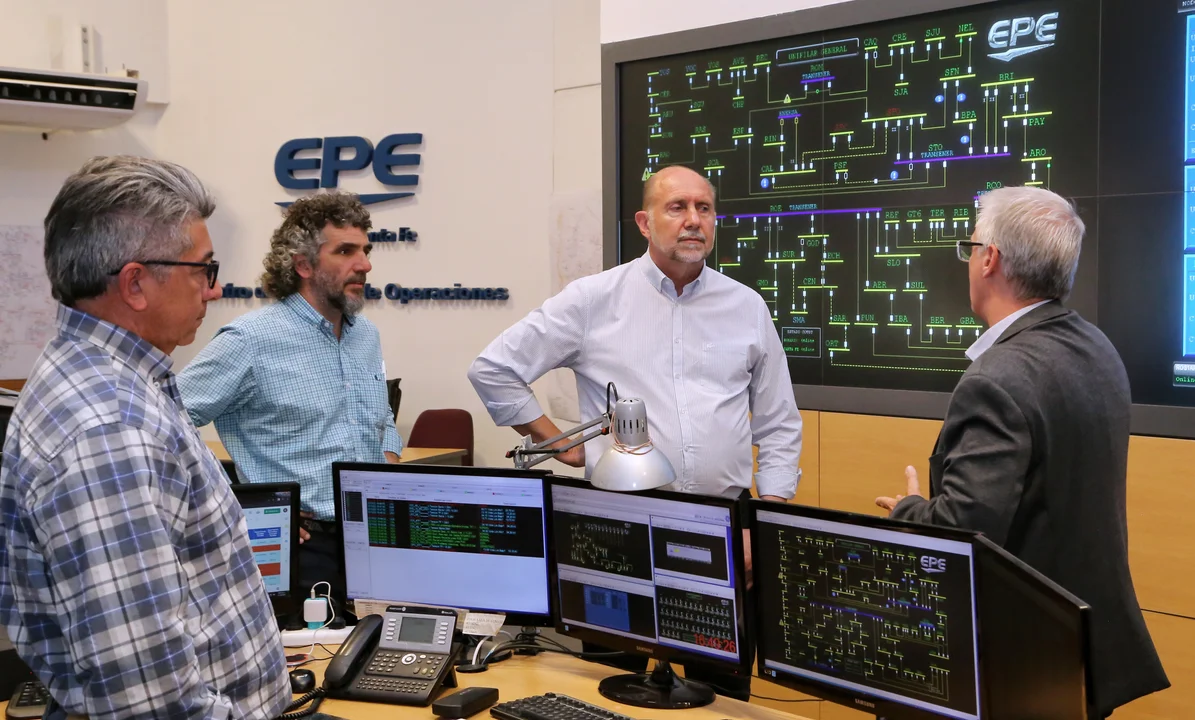 El Gobernador supervisó el plan de la EPE para la próxima temporada de alta demanda