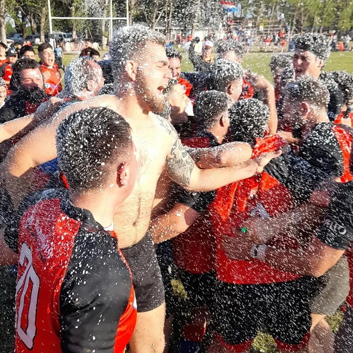 Los Toros le ganaron a Cremeria y se quedaron con la copa
