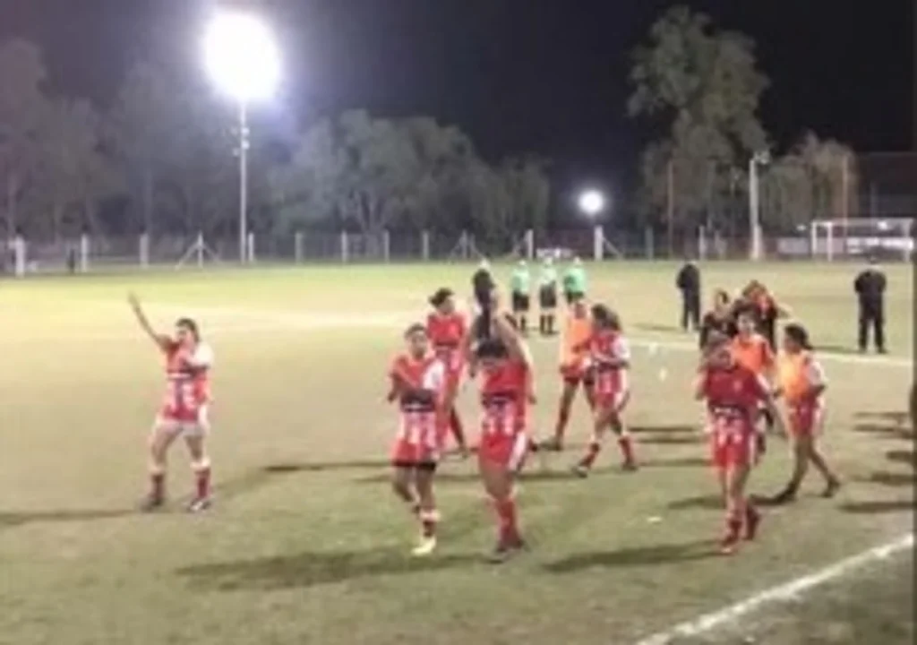 Belgrano y Alumni jugarán un quinto partido seguido en el fútbol femenino