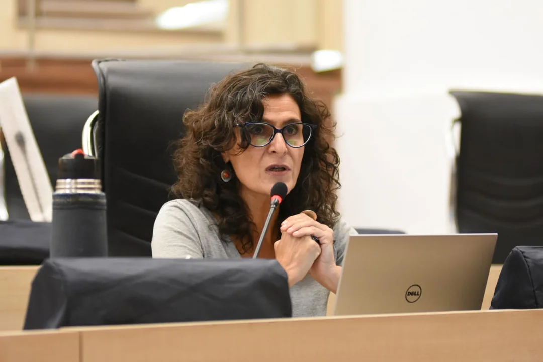En el Concejo quieren que Losada dé la cara y explique