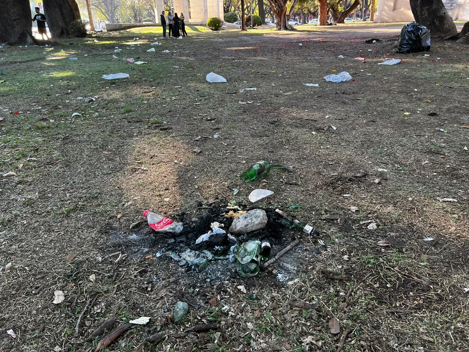 El municipio reprochó a la policía por los desmanes de hinchas en el Parque