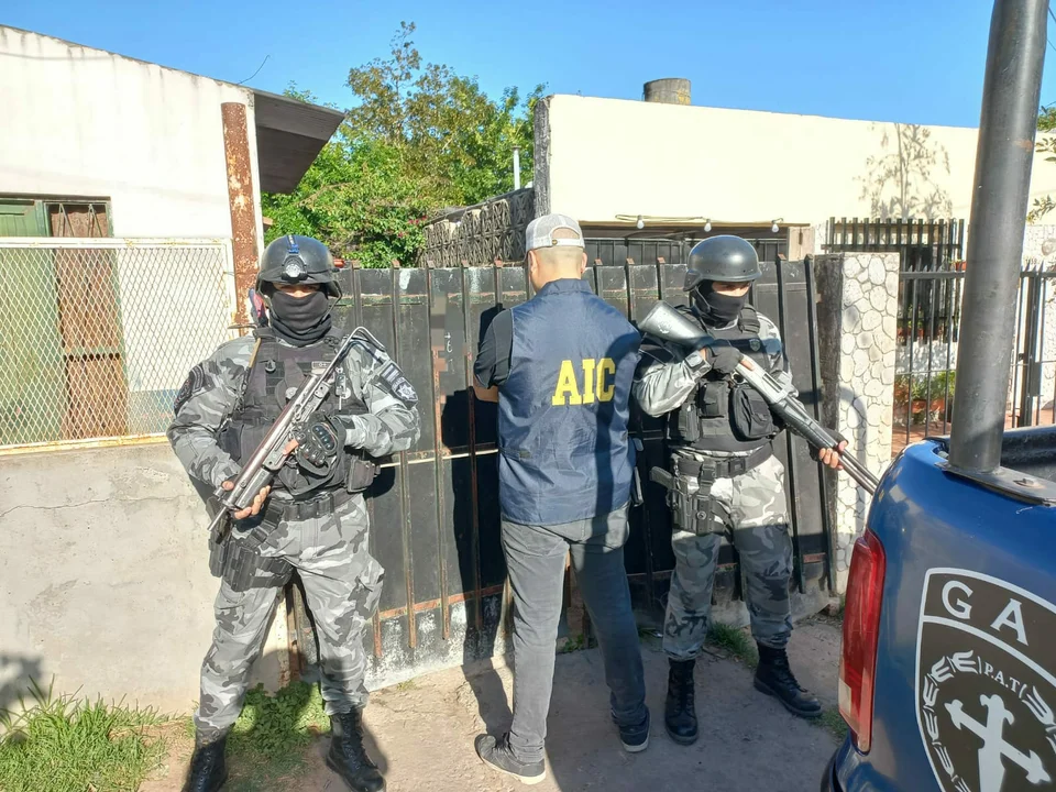 La Agencia de Investigación Criminal detuvo a dos integrantes de la banda de “El Paisa”