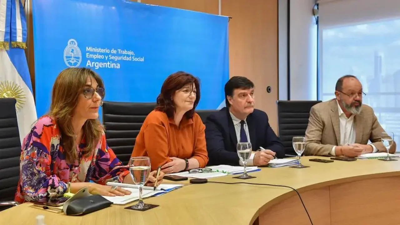 El Consejo del Salario acordó aumento del 20% en cuatro tramos