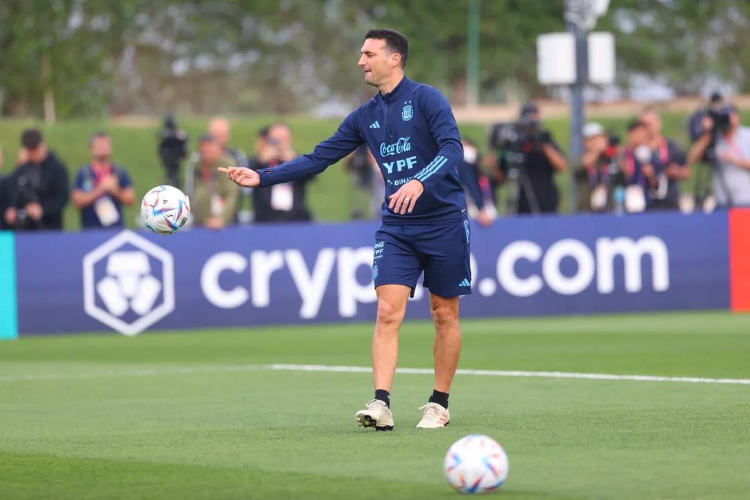 Scaloni entre lágrimas: "Esta Selección juega para la gente"