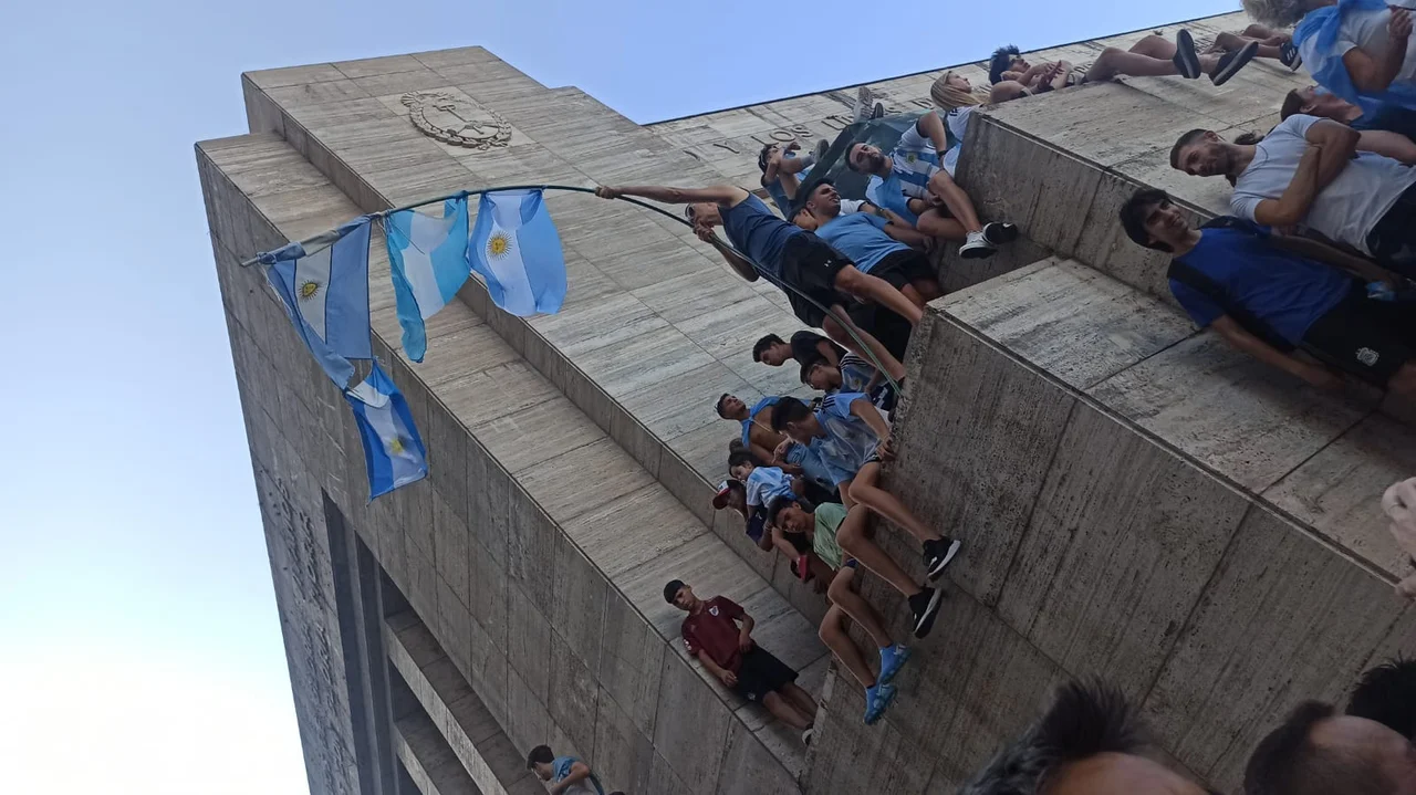 Rosario, como el país, festejó con el alma el campeonato mundial