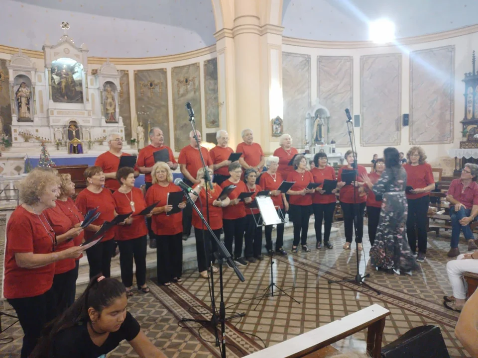 Pasó el encuentro de coros en la Parroquia San Pedro 