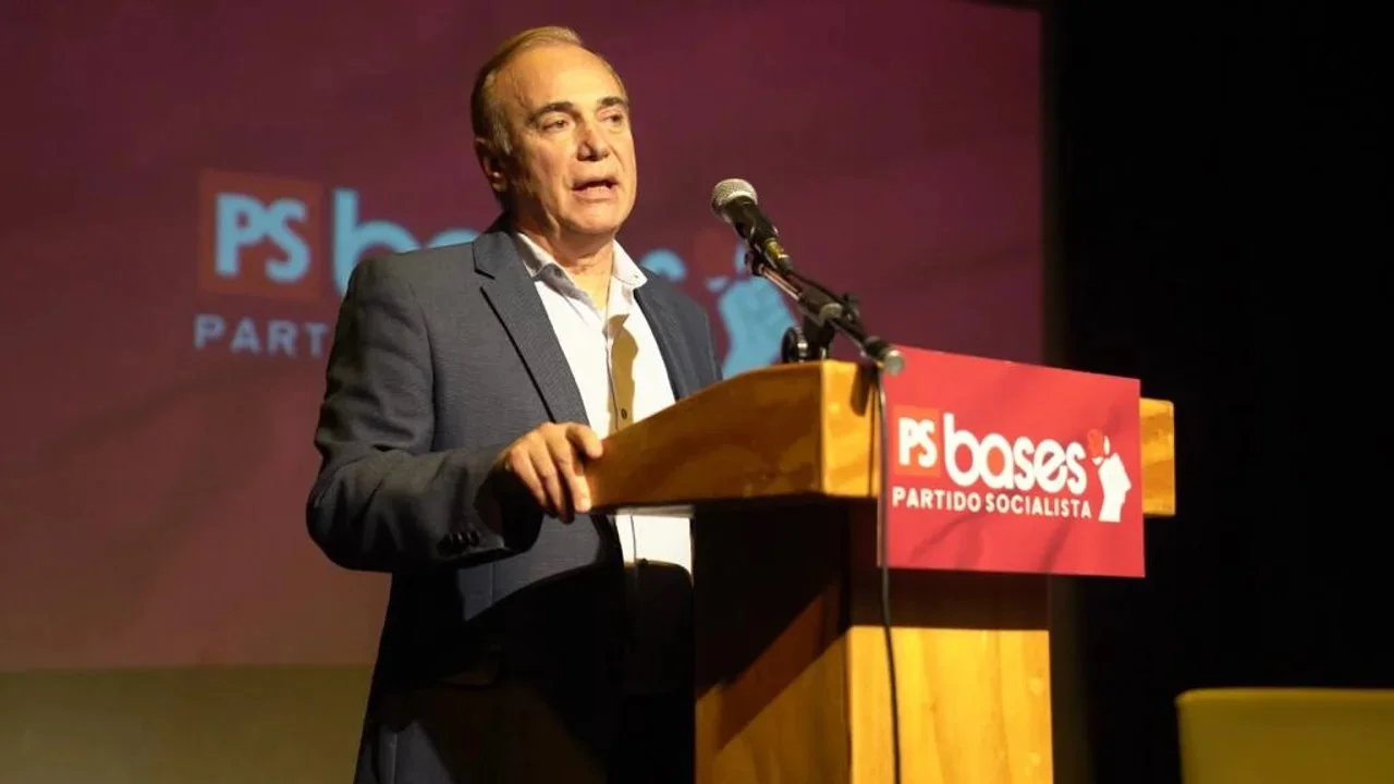 Un sector del socialismo rechaza el Frente de Frentes y va por otro espacio