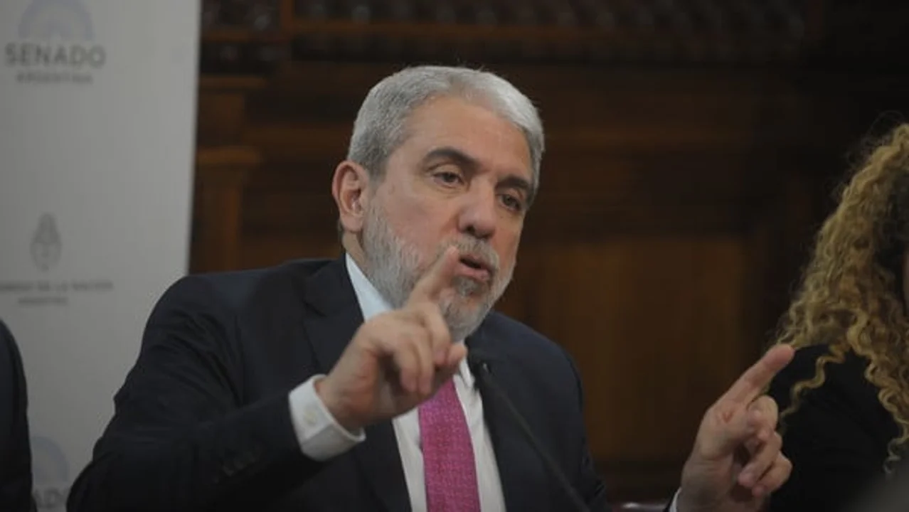 Fernández volvió a cruzar a Perotti: “No entiende de inseguridad”