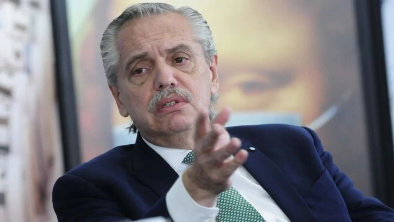 Alberto dijo que Bullrich le armó “una operación de prensa” sobre su custodia