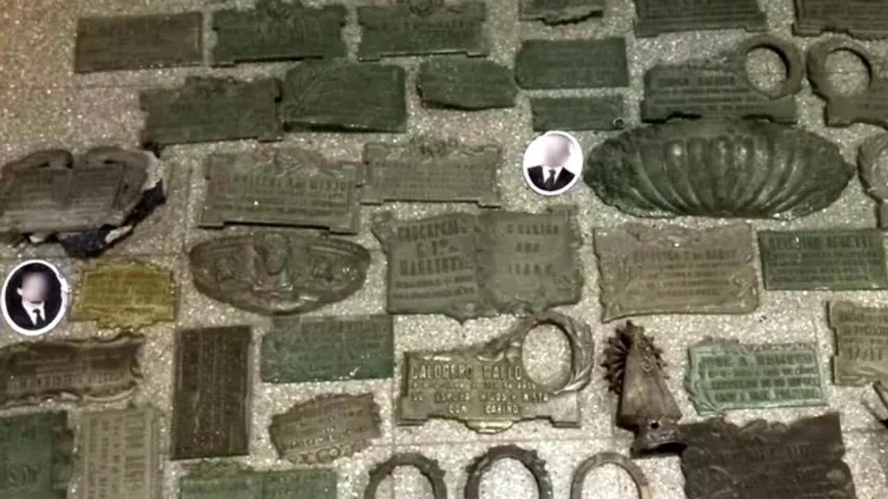 Detienen a dos hombres por robar placas de bronce en La Piedad