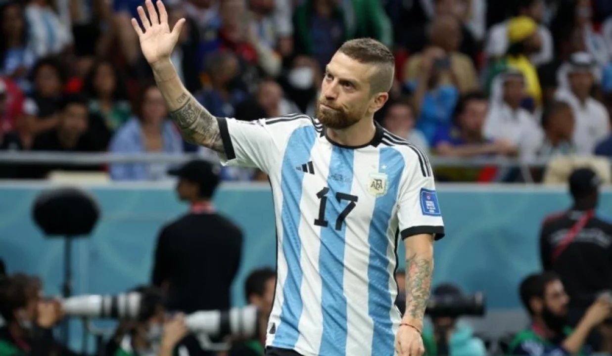 La reacción del Papu Gómez a la foto de los campeones sin él