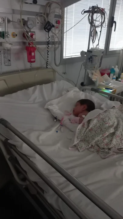 Alba, la pequeña que necesita de todos