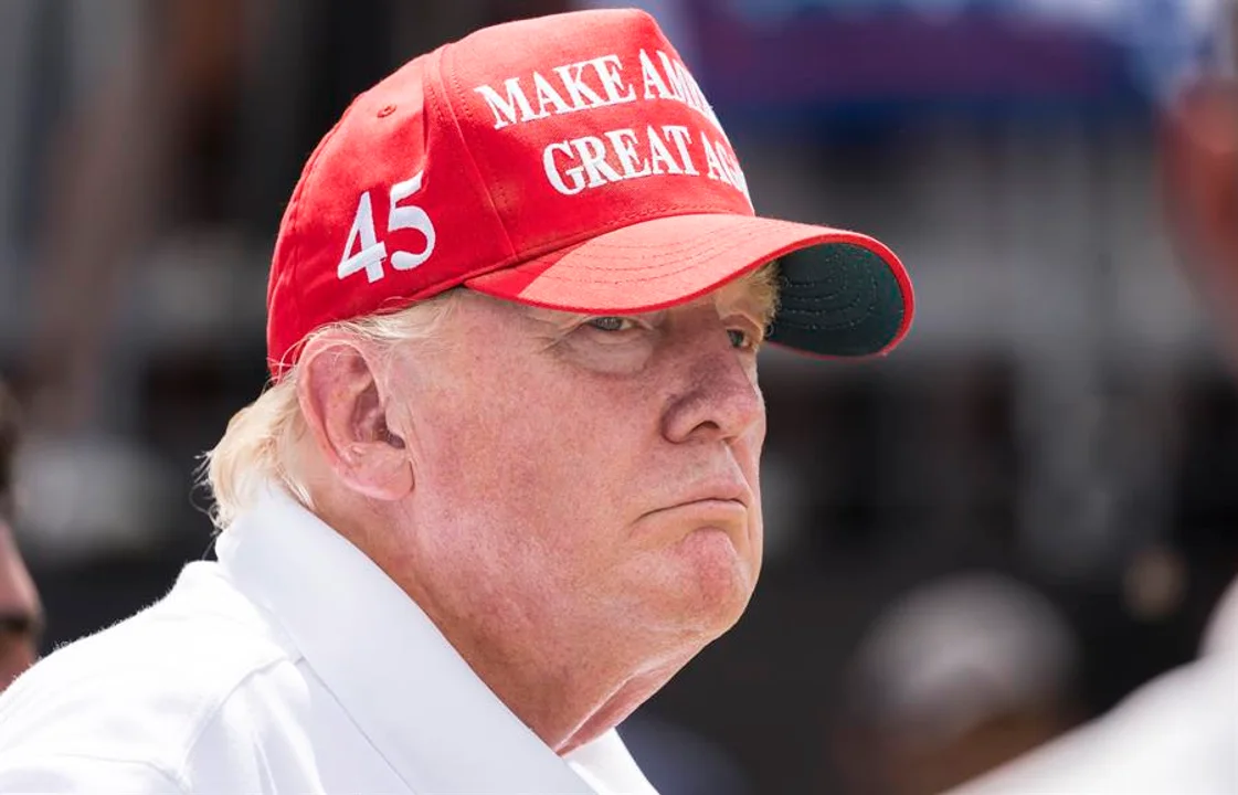 La Justicia imputará a Trump por el pago a una actriz porno y puede detenerlo
