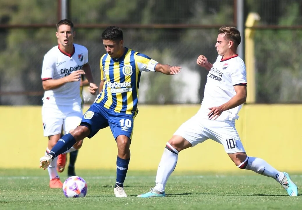 Agónico empate en el clásico de la Reserva