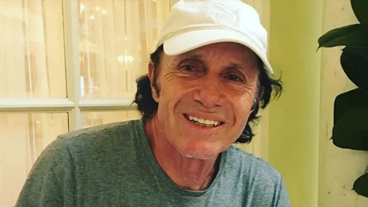 Vilas reapareció con una conmovedora foto junto a su esposa Phiang