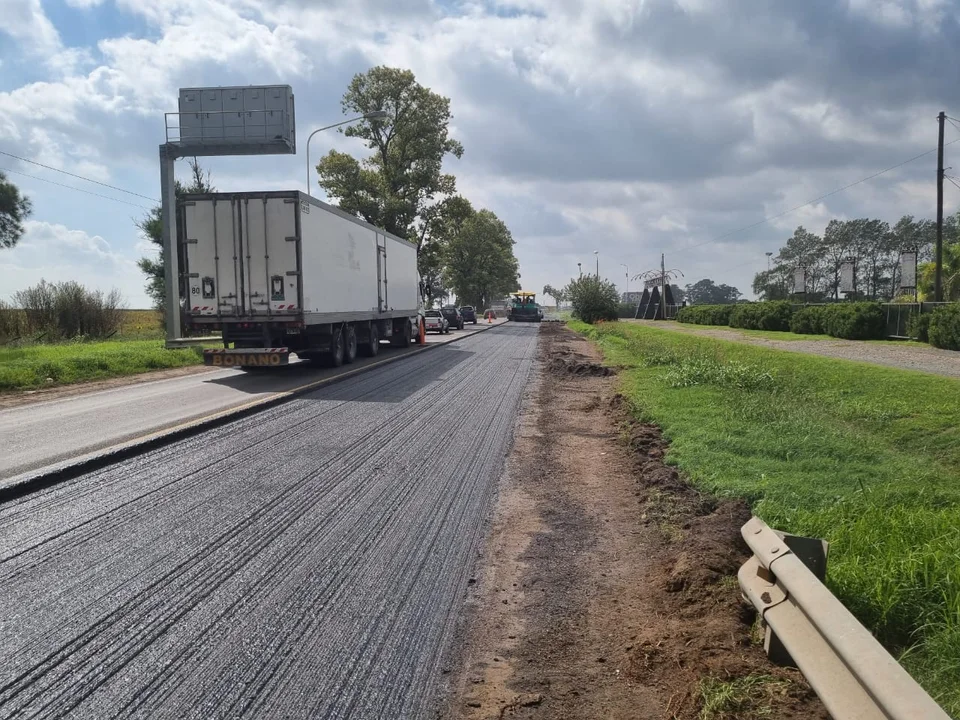 Tareas de repavimentación en Ruta 33 entre Casilda y Zavalla