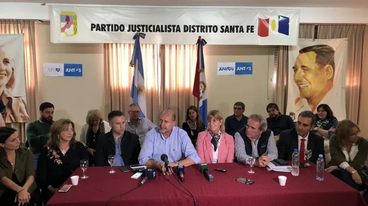 El PJ se reúne para cocinar un frente santafesino