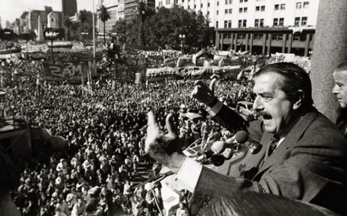 Invitan a una charla libre y gratuita sobre los 40 años de democracia en Argentina