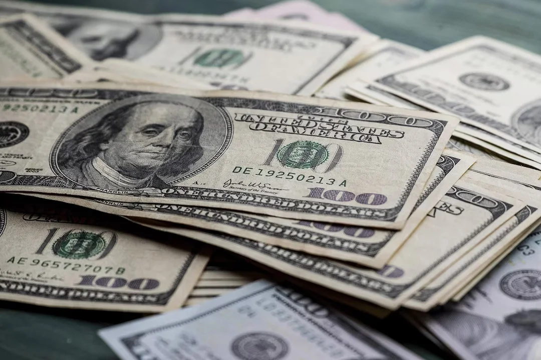 El dólar blue sigue la carrera y marcó nuevo récord en Rosario