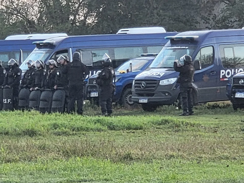 Represión en Las Rosas: "Nos tuvieron toda la mañana a los tiros"