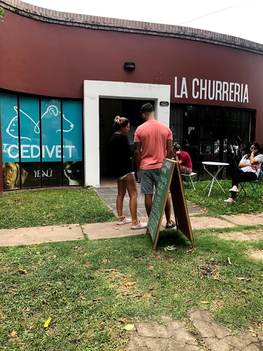 Messi quiso pedir churros en Funes pero no le atendieron el teléfono