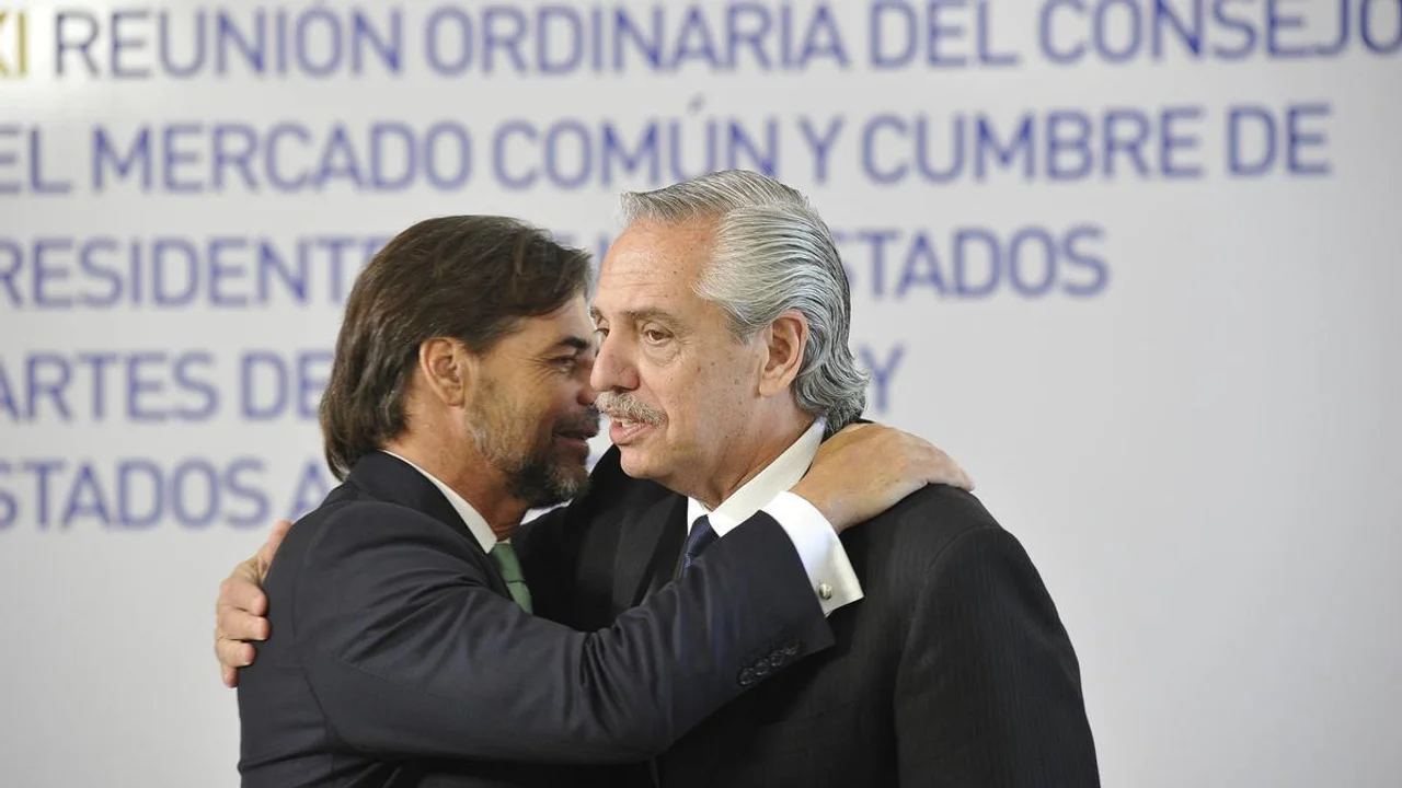 Alberto ofreció agua a Uruguay pero Lacalle Pou prefiere esperar las lluvias